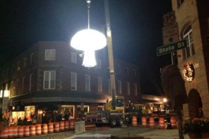 Read more about the article ‘Midnight in the Square’ mushrooming