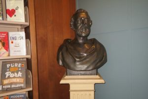 Read more about the article As library board tries to turn page, some resist