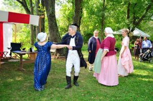 colonial-dance copy