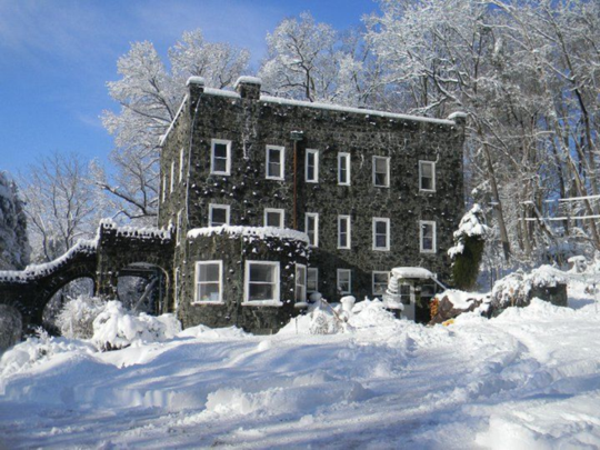 Read more about the article Antiques, pending sale’s agreement in ruins