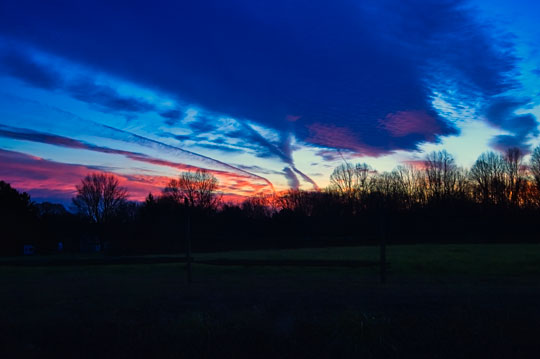 You are currently viewing Photo of the Week: Clouds at Sunset