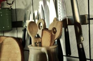 Read more about the article Avoiding food prep injuries