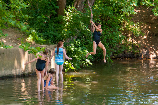 You are currently viewing Photo of the Week: Swingin’ at ChesLen