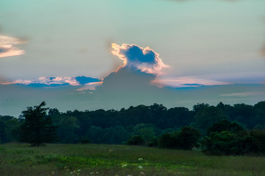 You are currently viewing Photo of the Week: Silver Lining