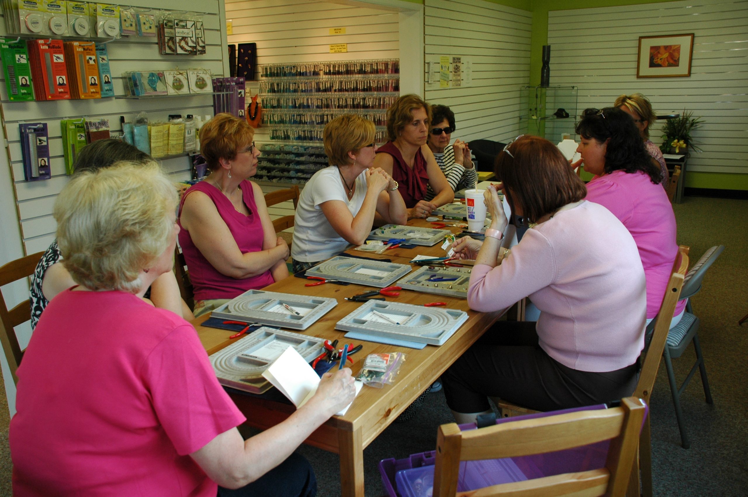 You are currently viewing Beading class benefits abuse victims